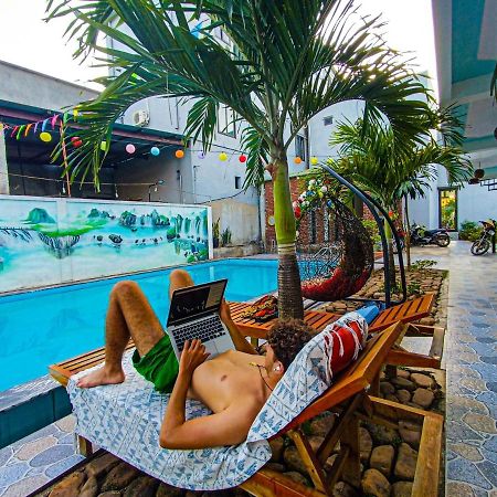 Greenland Backpackers Hostel Фонгня Экстерьер фото